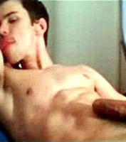 Taylor lautner Nude
